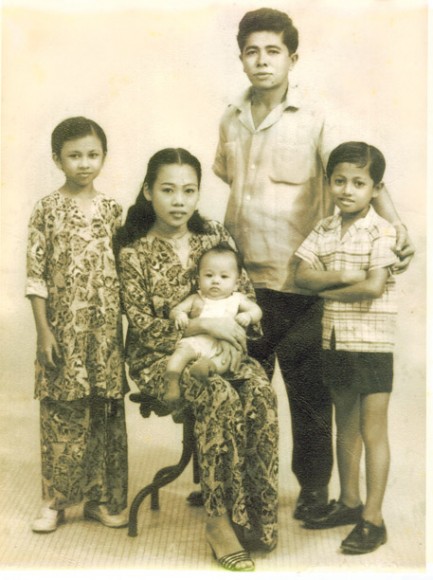 Family portrait with Zaid as a boy