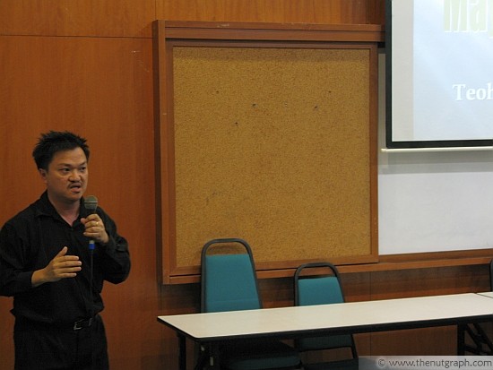 Academic and political commentator Wong Chin Huat, one of the co-organisers, explaining the intention of the memorial. “In the last six years, there have been 1,805 deaths in custody,” Wong said.