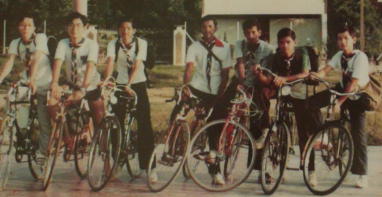 Wee and his friends when they were in the Boy Scouts. He is second from left.