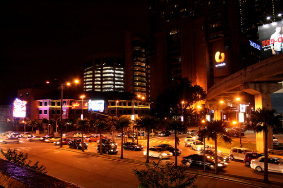 The streets of Kuala Lumpur are not lit up for free (Pic by Phalinn Ooi@Flickr / Creative Commons)